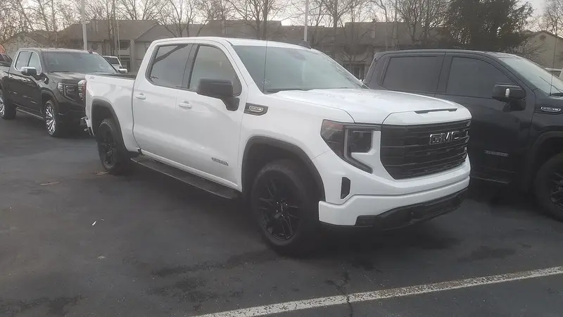 2023 GMC Sierra