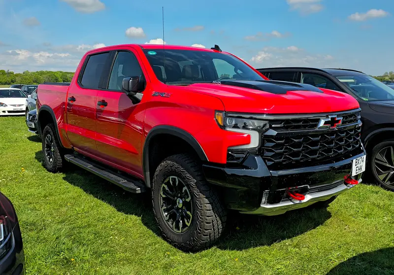 2025 Chevrolet Silverado 1500 ZR2